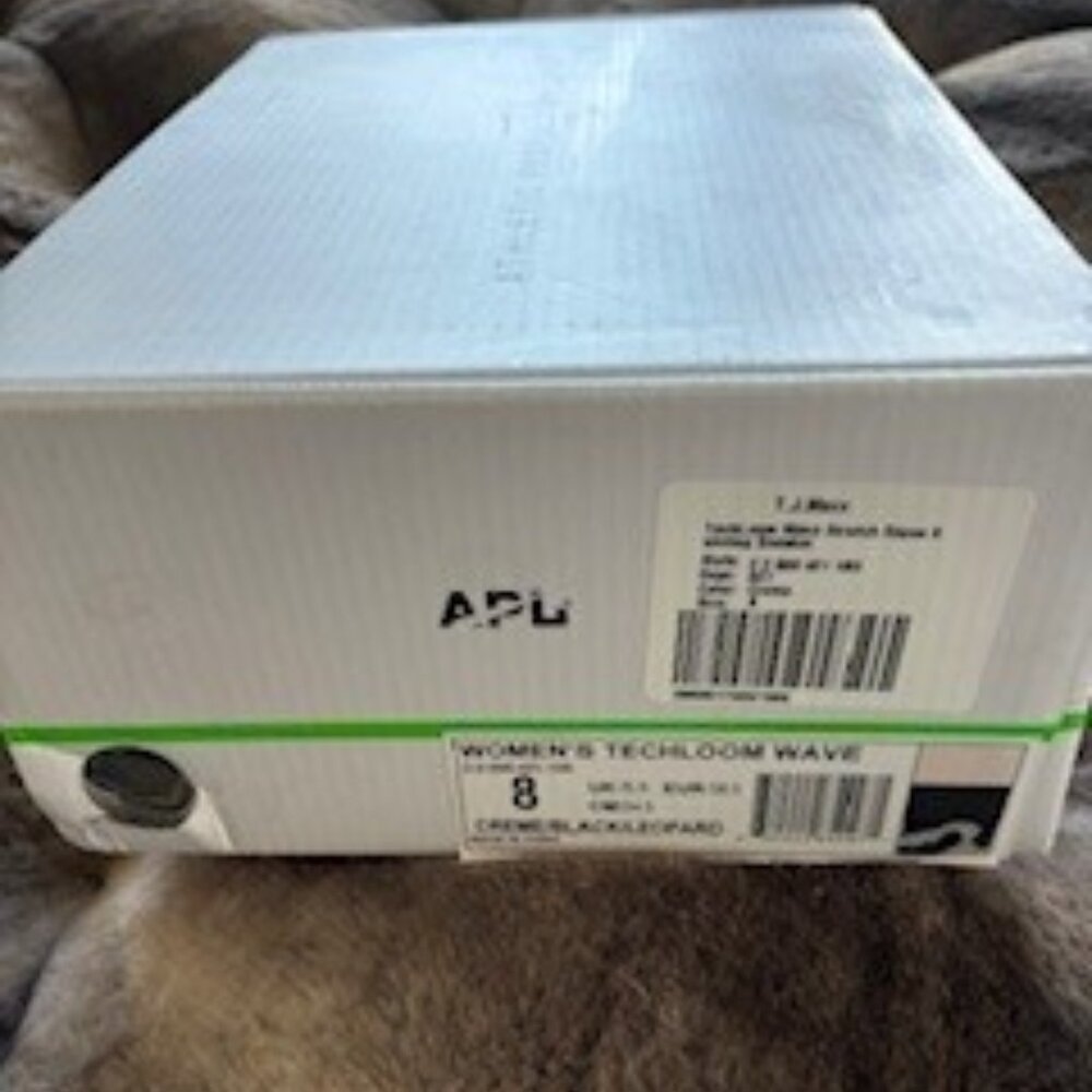 BNIB APL Running Sneaker